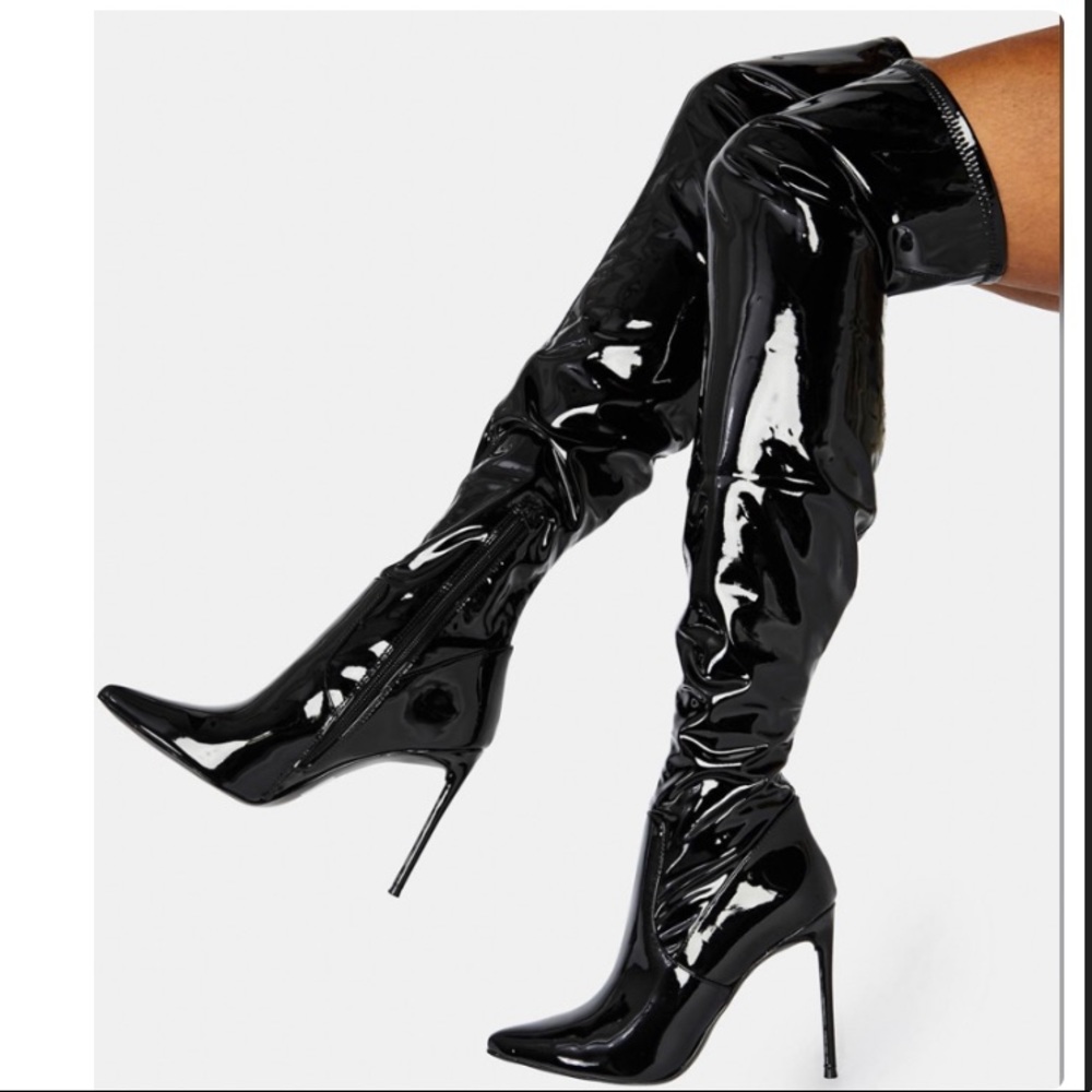 Steve Madden PATENT VIKTORY KNEE HIGH BOOTS